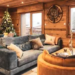 Loulea - Luxueux, Au Calme Avec Chalet *