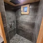 Loulea - Luxueux, Au Calme Avec Chalet *