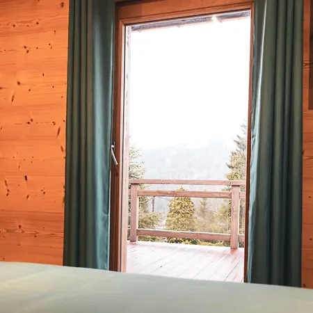 Loulea - Luxueux, Au Calme Avec Chalet