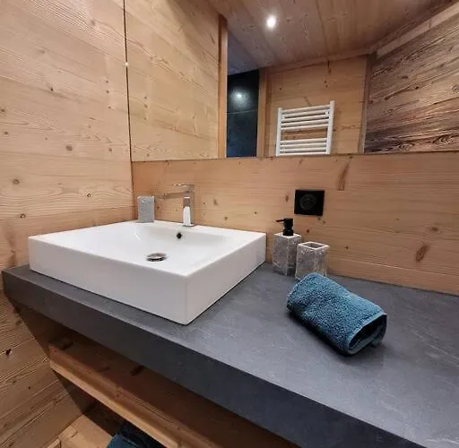 Loulea - Luxueux, Au Calme Avec Horská chata